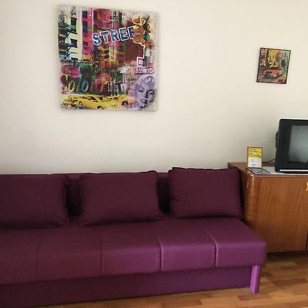 Apartments And Rooms With Parking Space Tucepi, Makarska - 6901 الغرفة الصورة