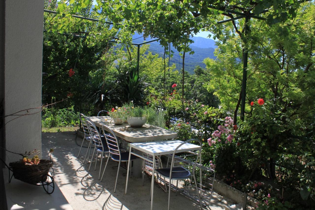 Apartments And Rooms With Parking Space Tucepi, Makarska - 6901 المظهر الخارجي الصورة