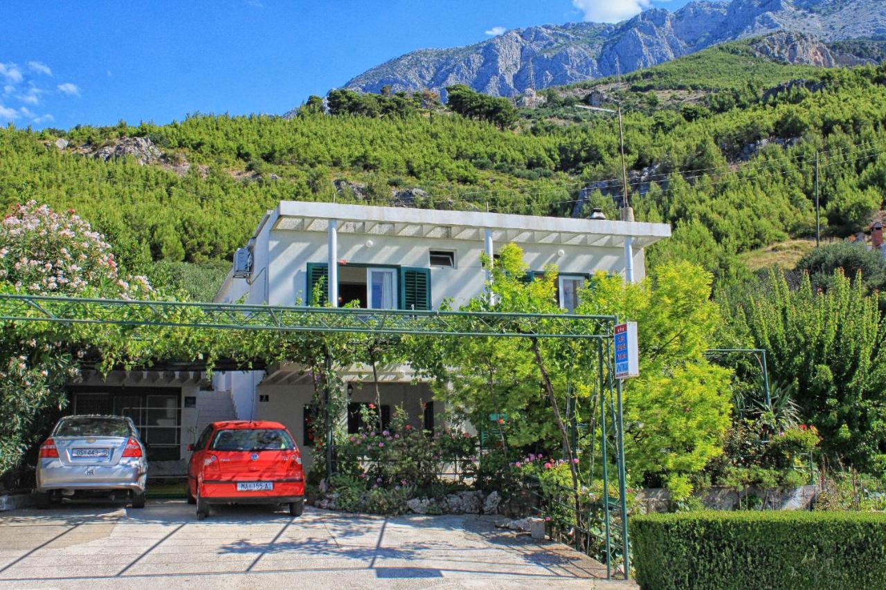Apartments And Rooms With Parking Space Tucepi, Makarska - 6901 المظهر الخارجي الصورة