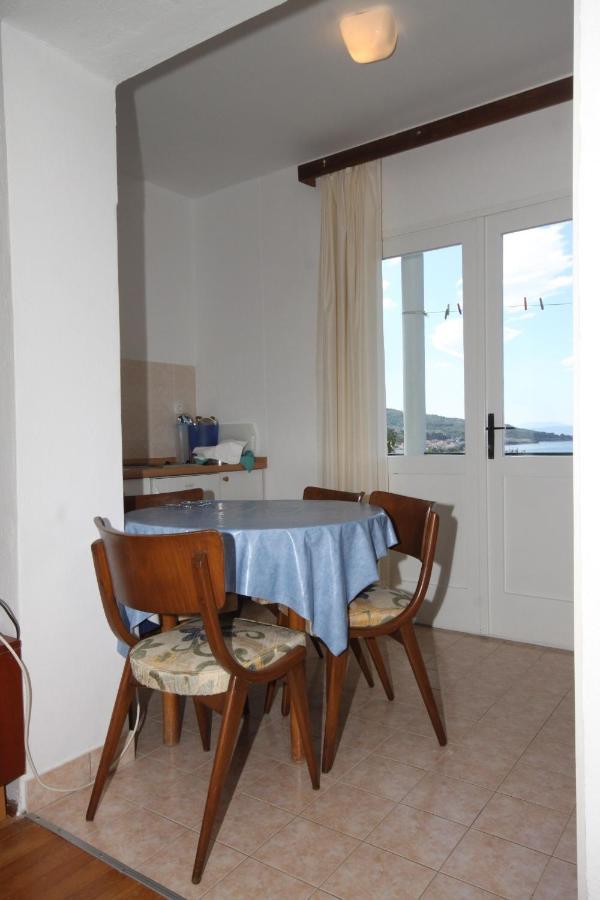 Apartments And Rooms With Parking Space Tucepi, Makarska - 6901 المظهر الخارجي الصورة