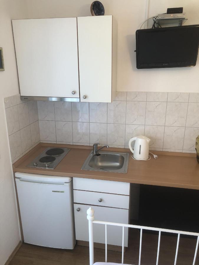 Apartments And Rooms With Parking Space Tucepi, Makarska - 6901 المظهر الخارجي الصورة