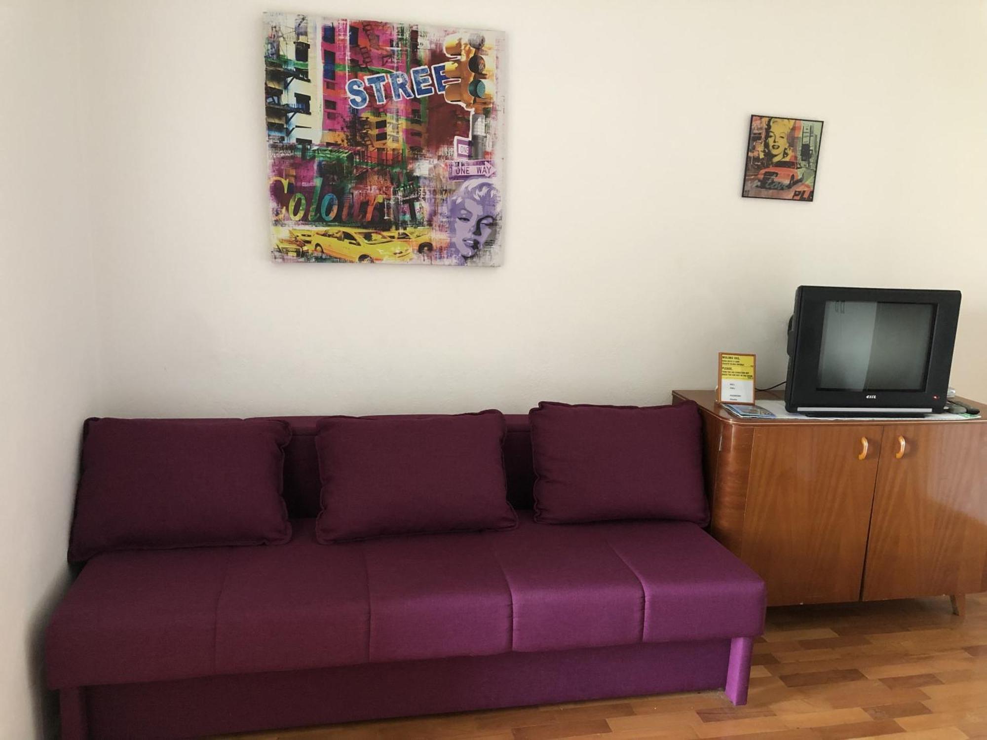 Apartments And Rooms With Parking Space Tucepi, Makarska - 6901 الغرفة الصورة