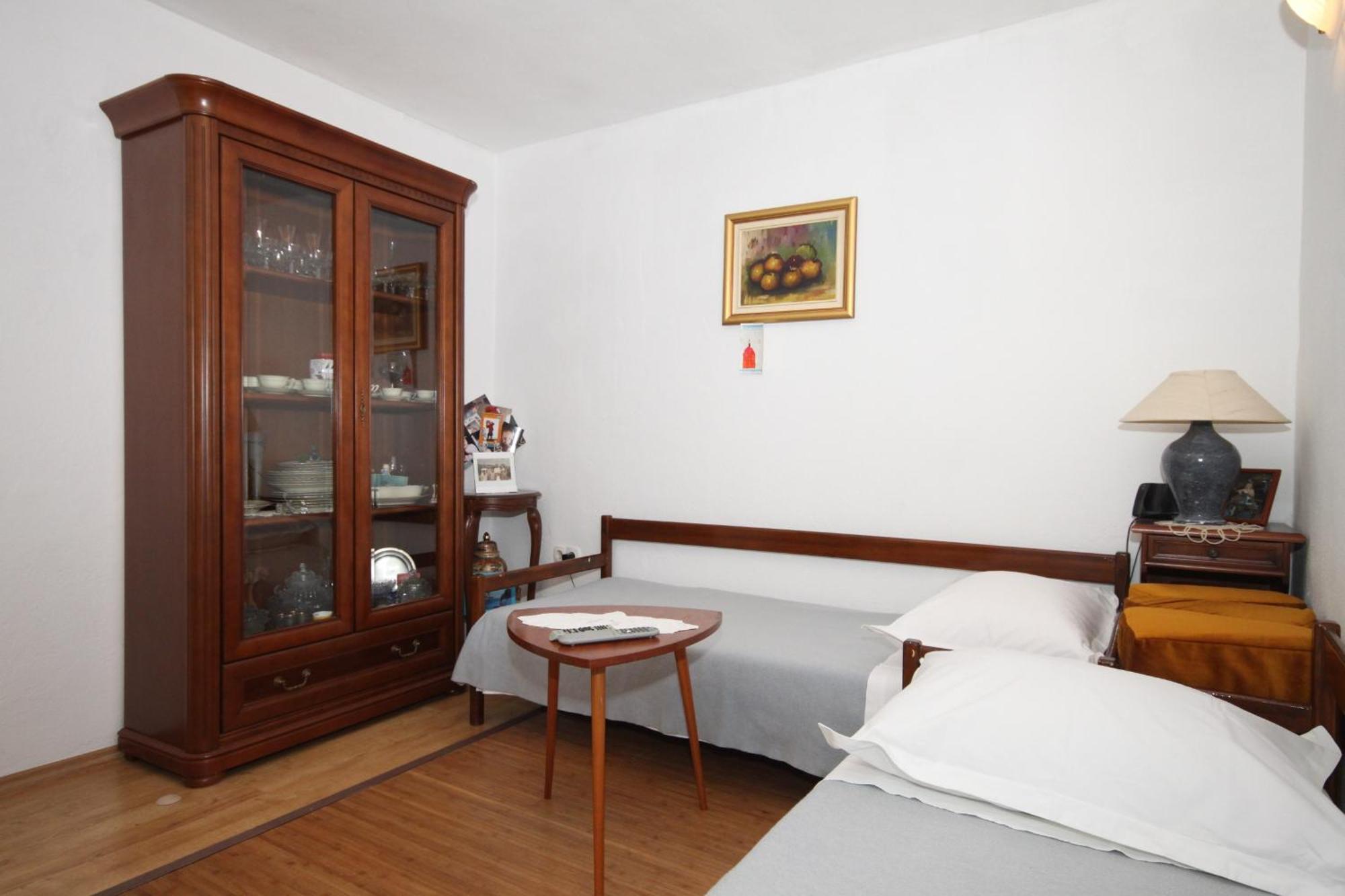 Apartments And Rooms With Parking Space Tucepi, Makarska - 6901 الغرفة الصورة
